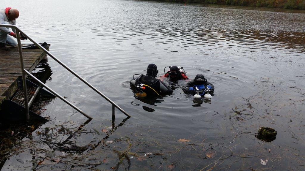 Unser Steg mit Treppe ins Wasser