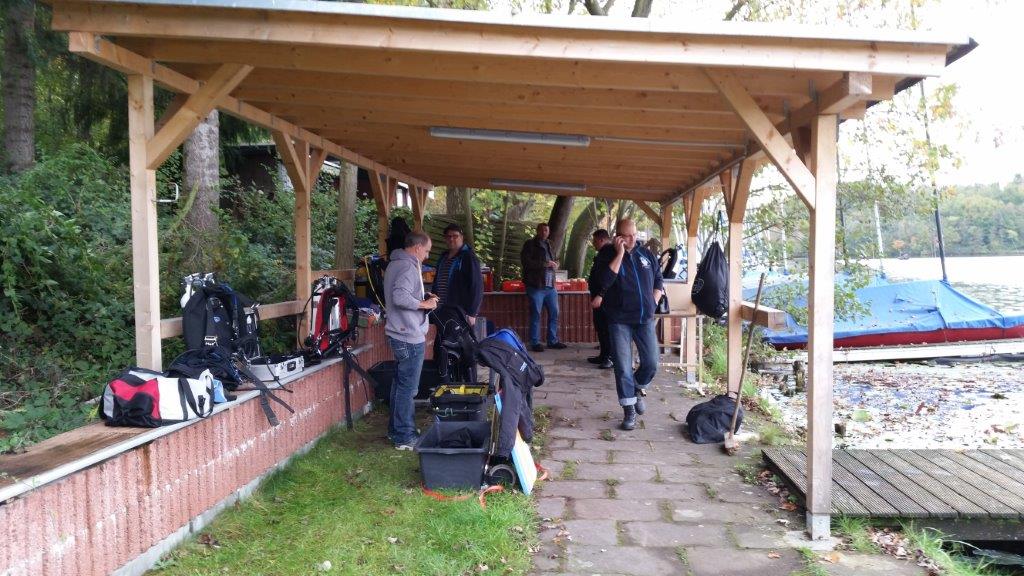 Unterstand am Heider Bergsee